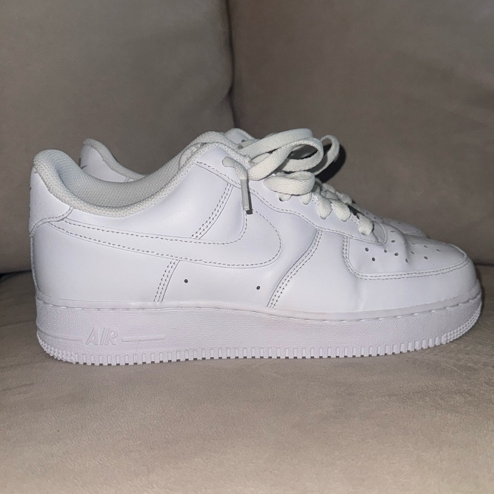 SOLD! Air Force One’s, worn once. EXCELLENT condition.